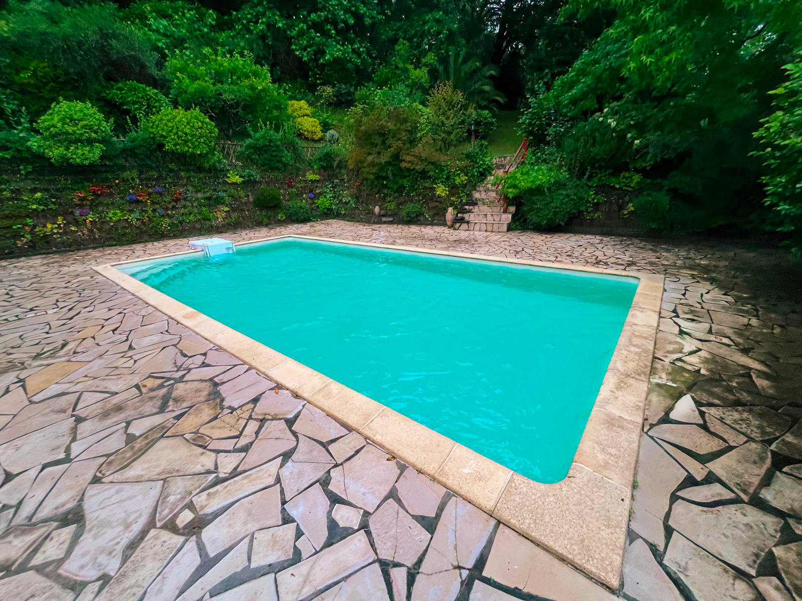 Rénovation après